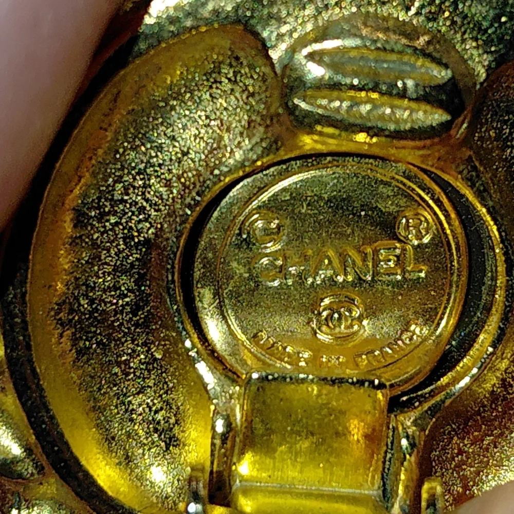 Chanel Vintage Gold plated Red  Gripoix Earrings EVC!